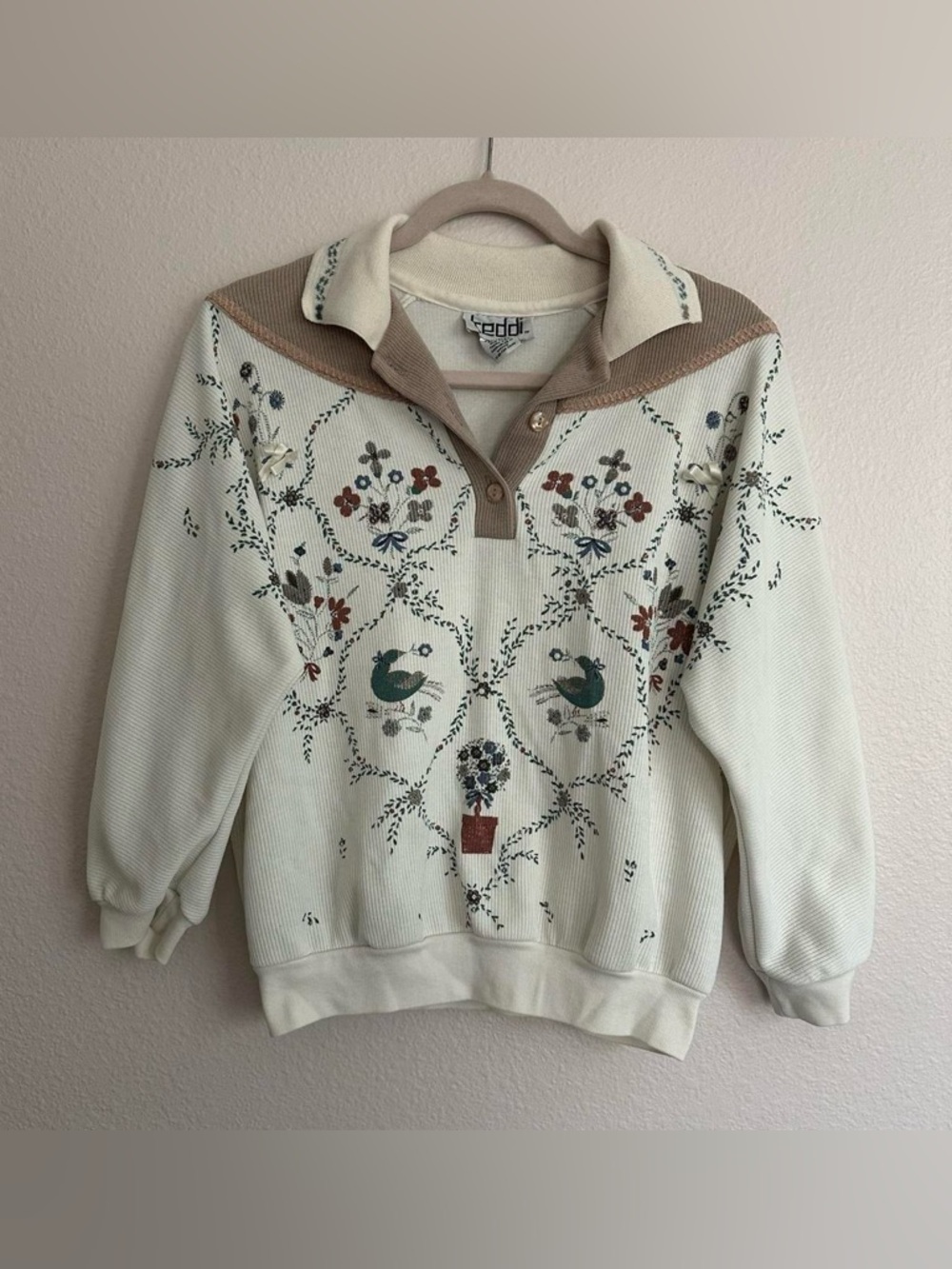 Vintage Cottagecore Floral Pullover